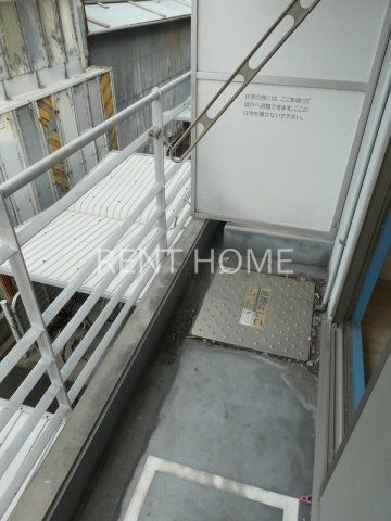 バルコニー　ベランダ