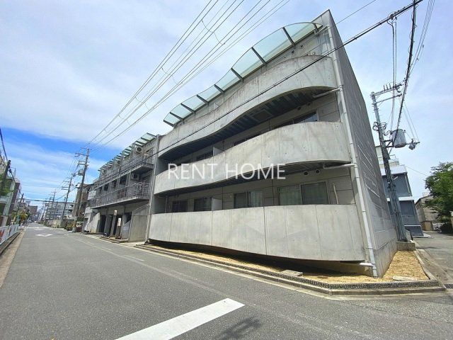 建物外観　お洒落な外観のマンションです