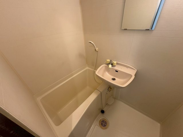 バス・シャワールーム　JS.コートII