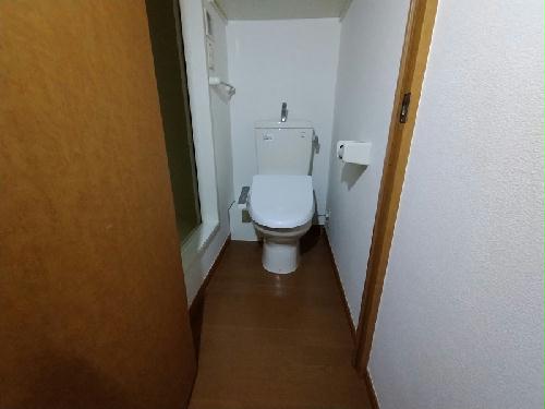 トイレ　温水便座付き