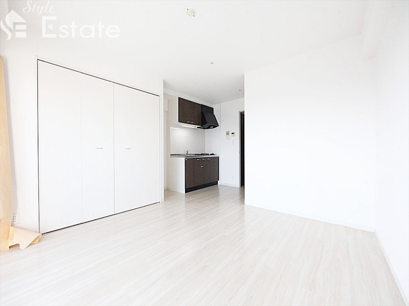 居室・リビング　内装