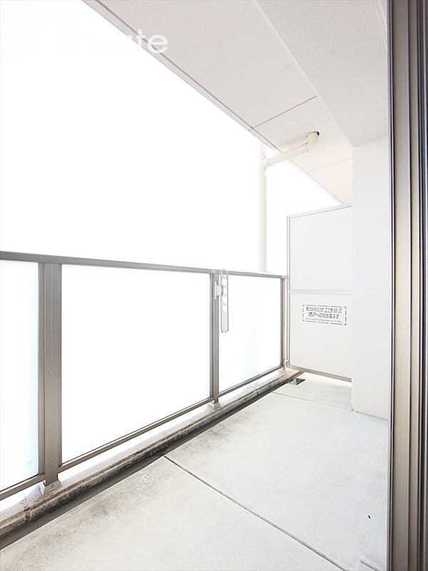 バルコニー　ベランダ