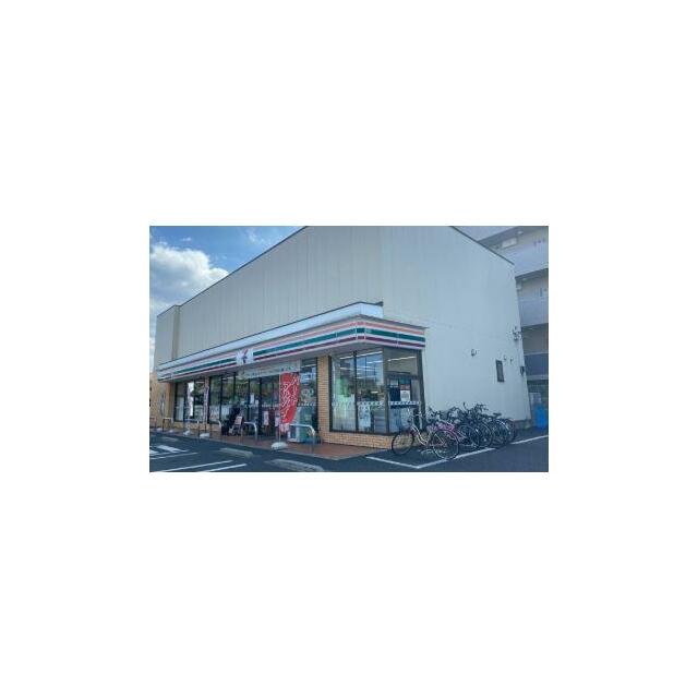 コンビニ　セブンイレブン　足立入谷１丁目店（コンビニ）まで210m