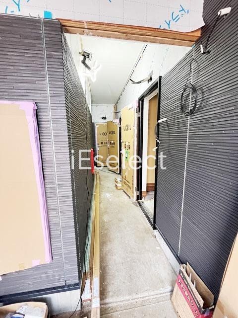 エントランス　建物入り口部分です