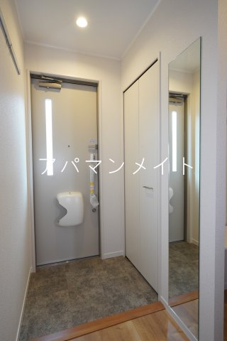 玄関　シューズボックス付き