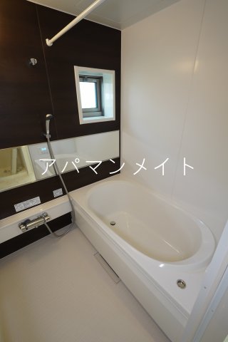バス・シャワールーム　追い焚き機能付き