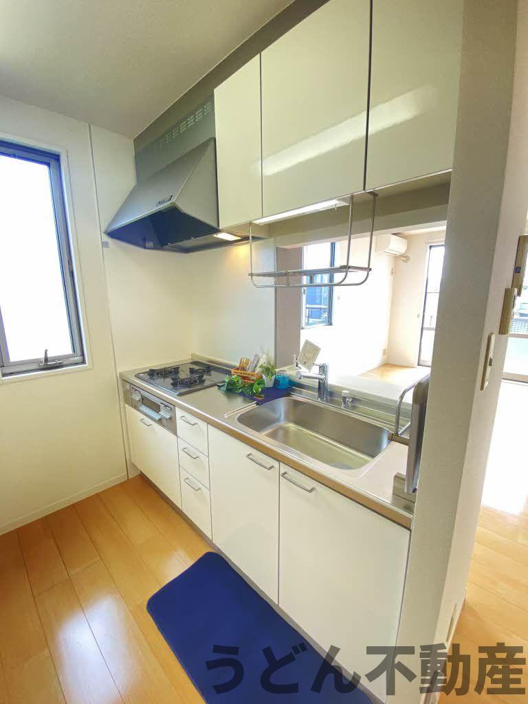 キッチン　うどん県のお部屋探しはうどん不動産へ うどんちゃんとLINE