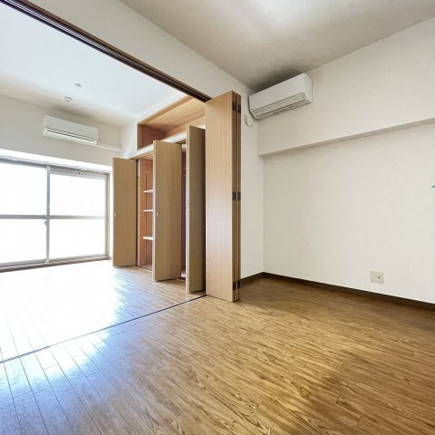 居室・リビング　同仕様タイプです