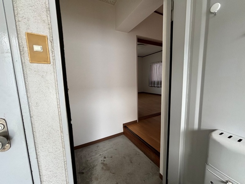 玄関　玄関中