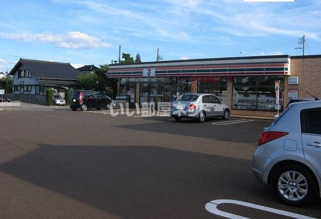 コンビニ　セブンイレブン鶴岡鳥居町店（コンビニ）まで406m