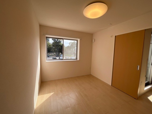 居室・リビング　別部屋参考写真