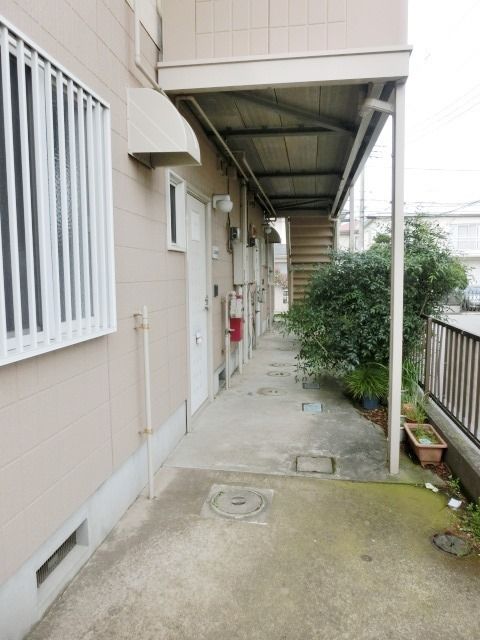 エントランス　共用廊下