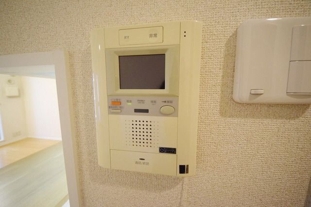 セキュリティ　★来客時に安心のＴＶモニターフォン★