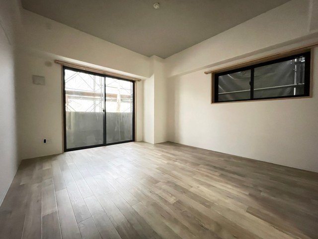 居室・リビング　※他部屋の写真です。現況優先。