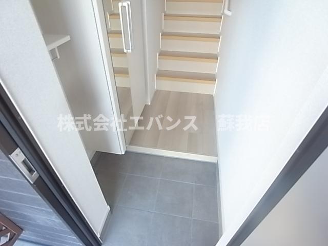 玄関　シンプルで使いやすい玄関です
