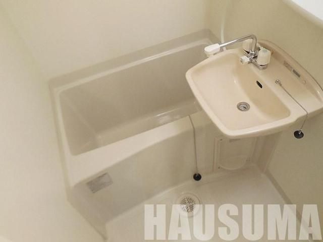 バス・シャワールーム　バスルーム