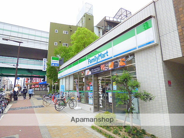 コンビニ　ファミリーマート（コンビニ）まで365m