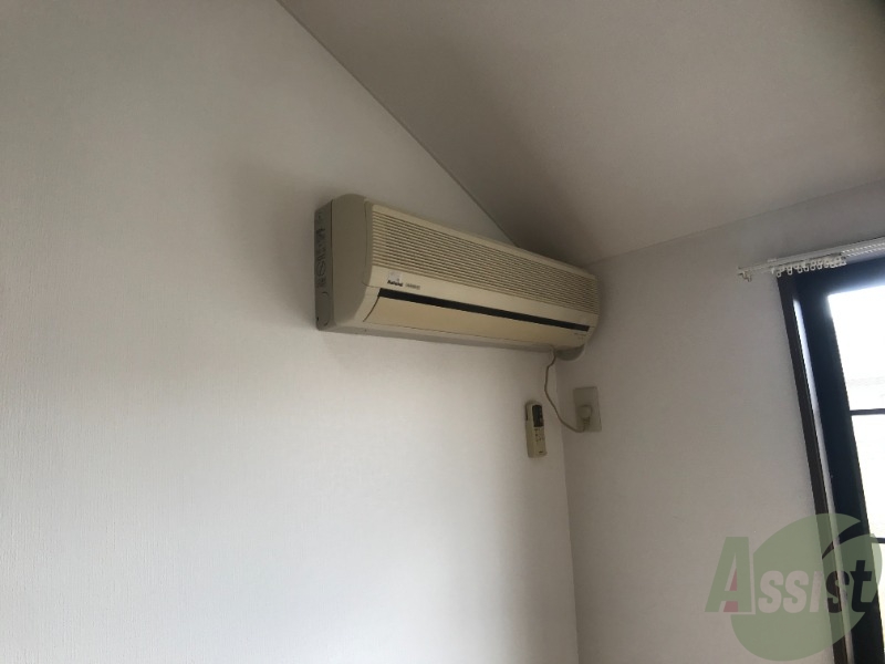 トイレ　落ち着いた空間のトイレって感じですねー