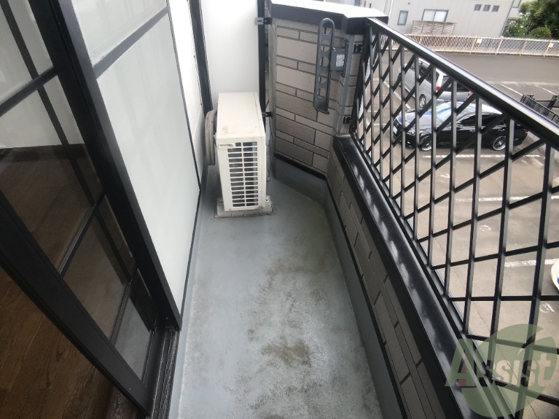 収納　収納はこちら、たくさん入りそうですねー
