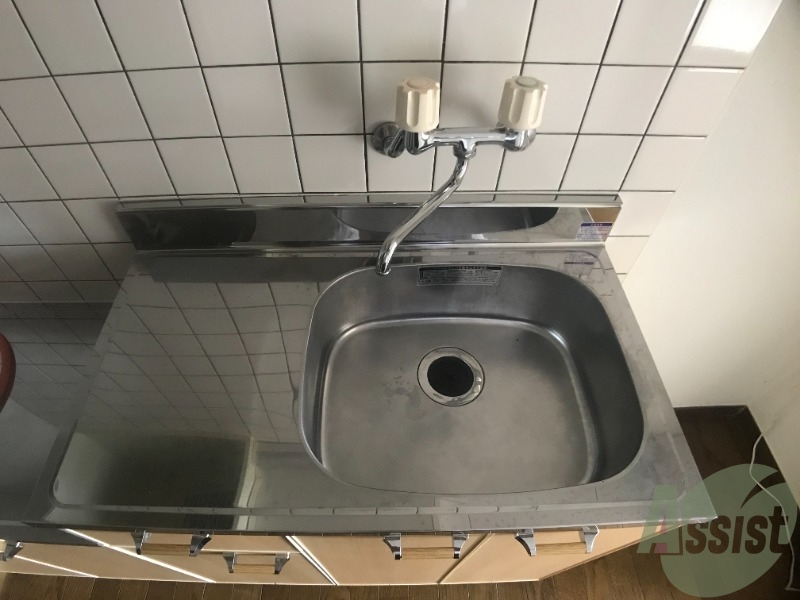 洗面設備　洗面所は無いので、こちらで歯磨きする感じですね