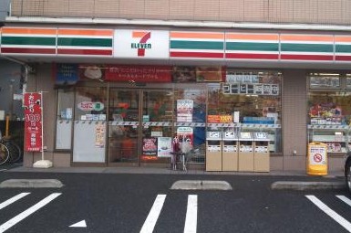 コンビニ　セブンイレブン練馬大泉学園駅北店（コンビニ）まで247m