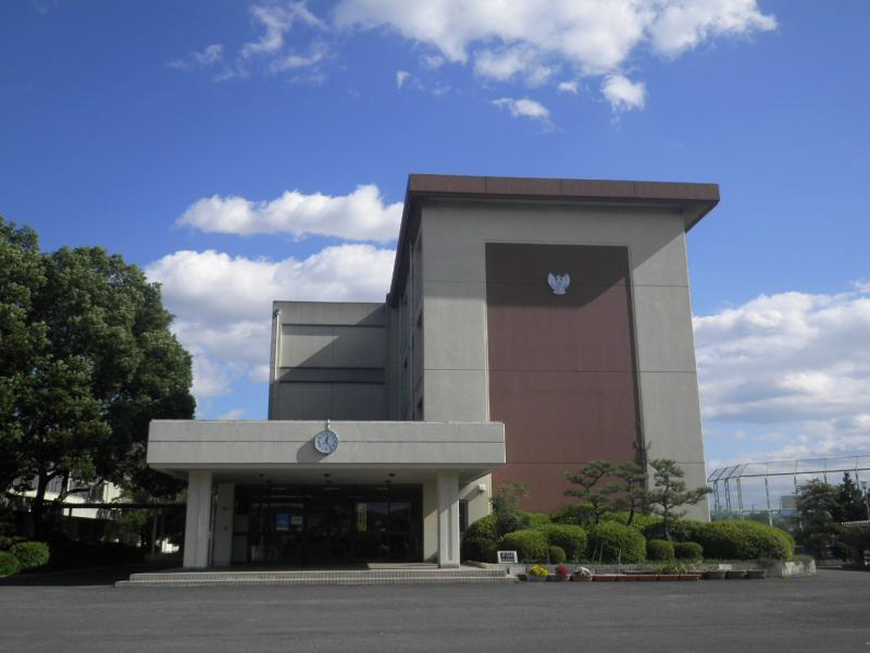 中学校　斑鳩南中学校（中学校）まで1104m
