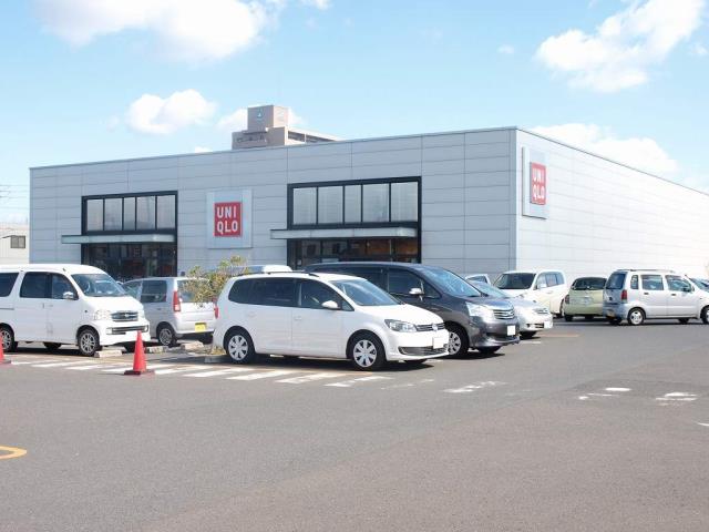その他　ユニクロ（その他）まで383m