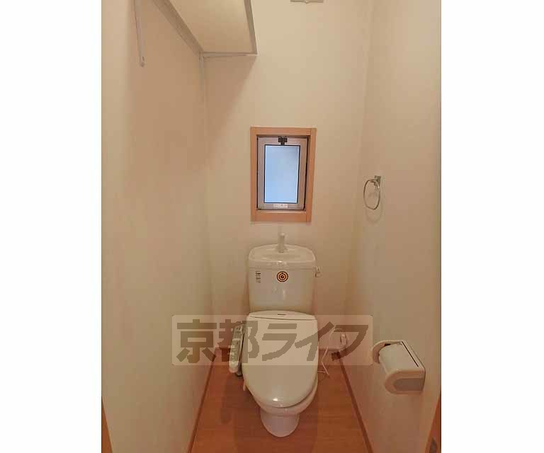 トイレ　洗浄機能付きトイレです。