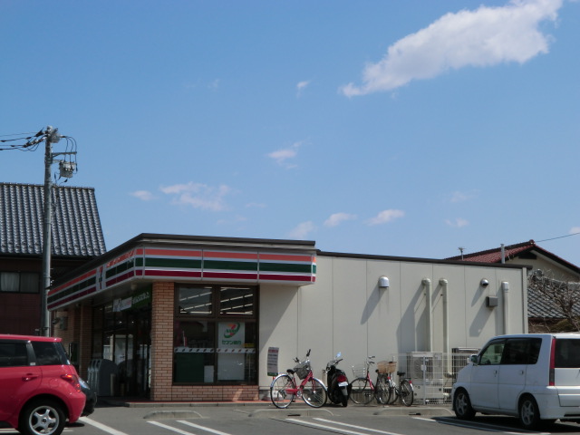 コンビニ　セブンイレブン前橋西片貝2丁目店（コンビニ）まで407m