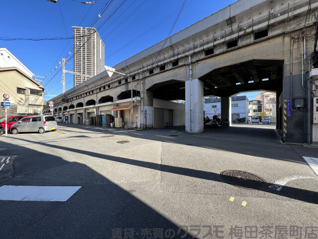 その他　周辺道路（その他）まで10m