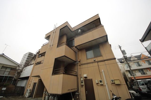 建物外観　★見学希望等はタウンハウジング中央林間店までお気軽に♪★