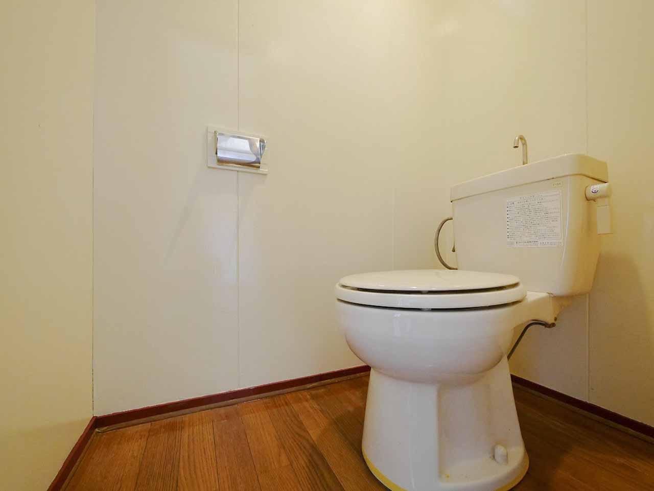 トイレ　清潔感のある明るいトイレです☆