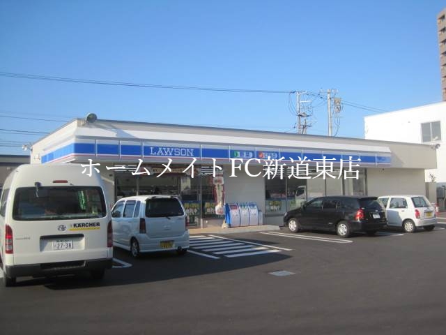コンビニ　ローソン札幌北34東二十丁目店（コンビニ）まで390m