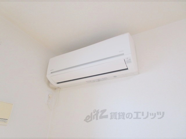 その他設備　リビングエアコン
