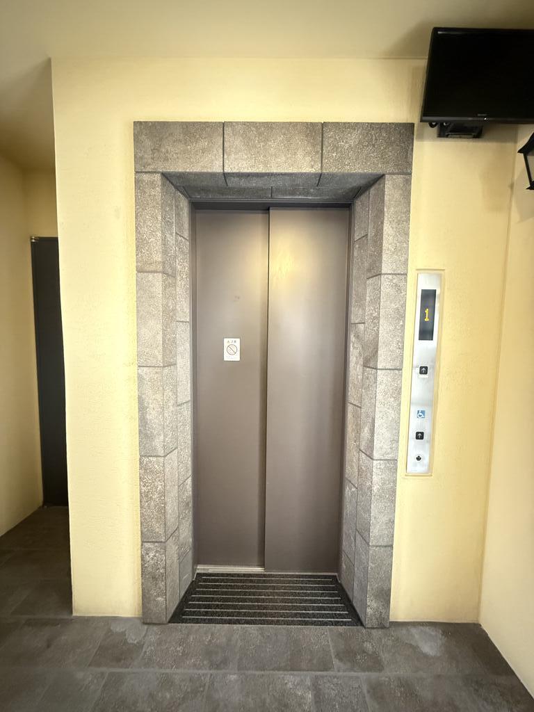 ロビー