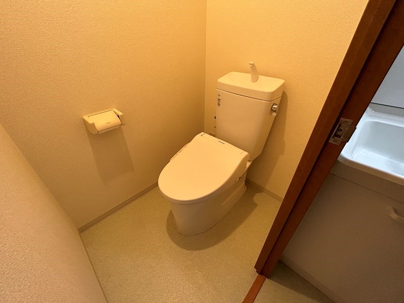 Y’Sコート蘭びっくのトイレ写真