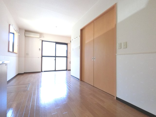 その他　※角部屋の写真です