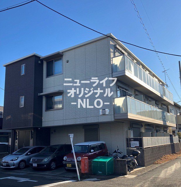 建物外観　積水ハウスの賃貸住宅シャーメゾン。