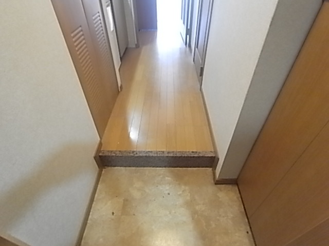 玄関　玄関