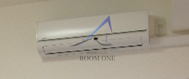 その他　エアコン付です。