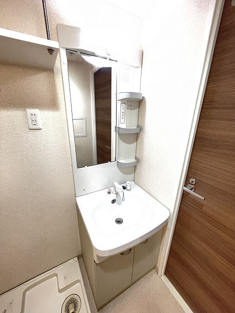 洗面設備　使いやすい洗面所です