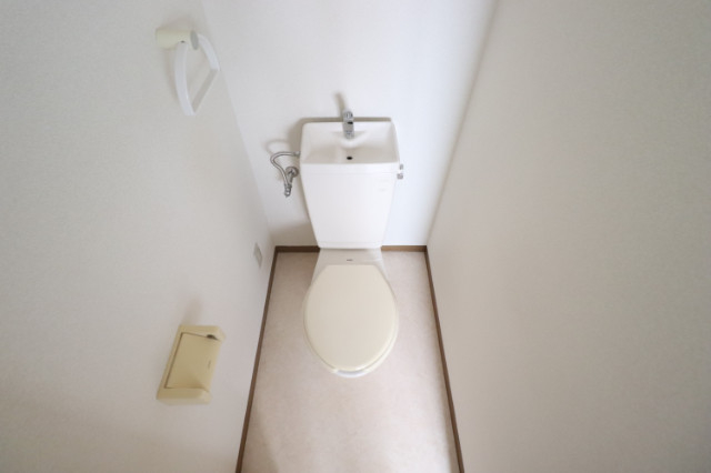 トイレ　快適に使用できる、清潔感にこだわったトイレです。