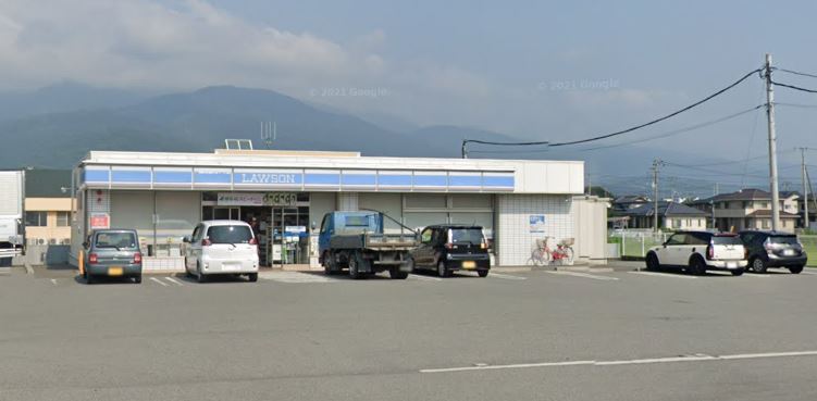 コンビニ　ローソン 富士川増穂インター店（コンビニ）まで735m
