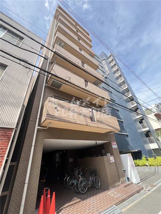 建物外観　外観は落ち着いています