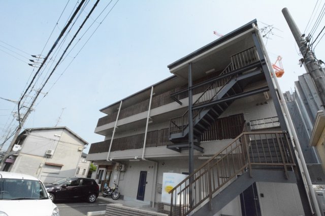 建物外観　敷地内駐輪場あり！