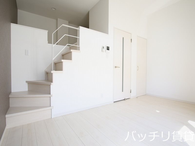 居室・リビング　同型タイプの為、現状を優先いたします