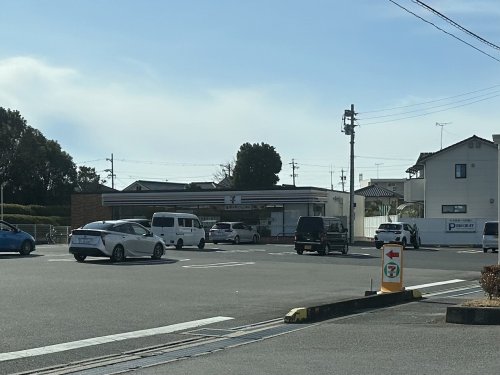 コンビニ　セブンイレブン 豊田市中根町店（コンビニ）まで474m