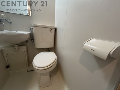 トイレ　浴室内にトイレがあります☆