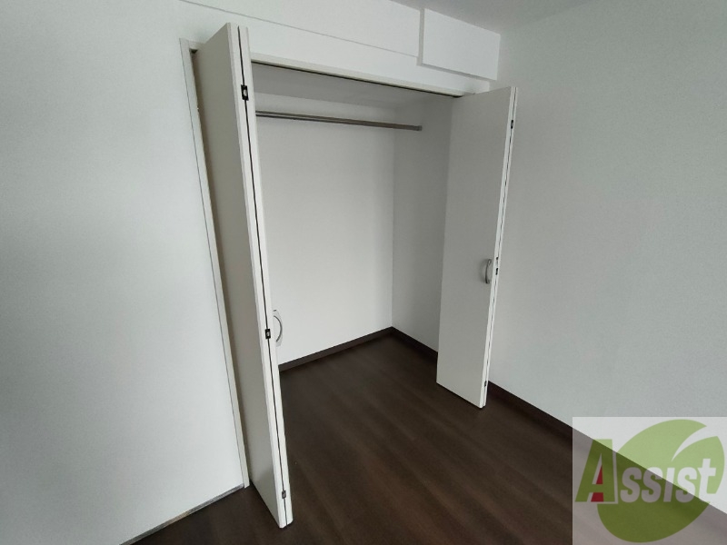 収納　寝室の収納です。部屋がすっきり片付きます。