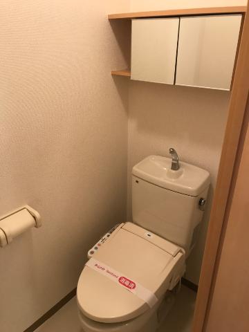 トイレ　シャワー付トイレ（イメージ）